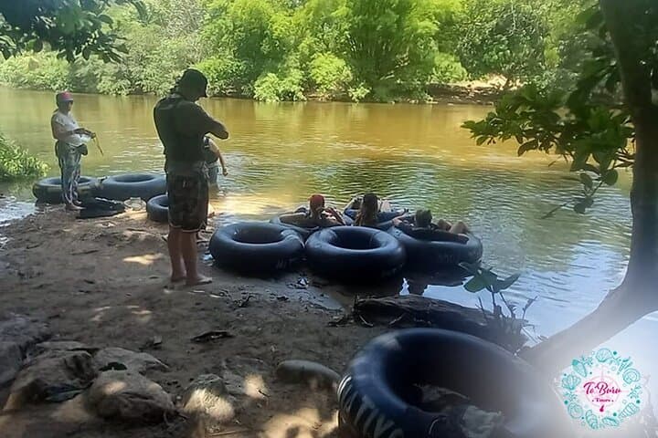 Palomino River Tubing & Seviaka Indigenous Village: Half-Day River-to-Sea Experience photo 5