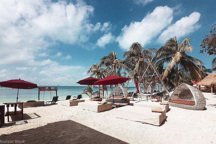 Plus Catamaran to Isla Mujeres: Snorkel, Beach Club & Open Bar from Cancun photo 4