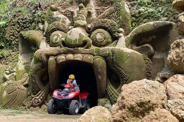 Ubud Quad Ride and Cultural Day Tour: ATV Adventure, Rice Terraces & Monkey Forest photo 5