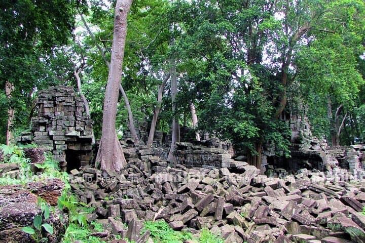 Banteay Chhmar Temple and Silk Farm — Private Day Trip from Siem Reap photo 6