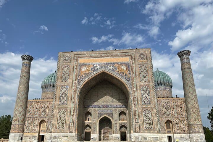 Silk Road Sprint: 3-Day Samarkand Tour from Dushanbe