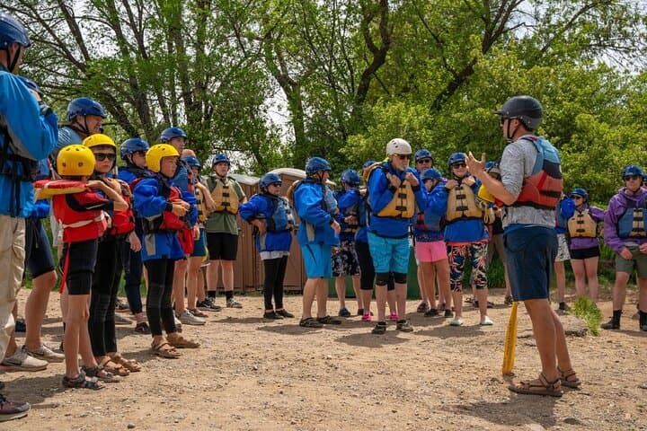 Lower Animas River: 2-Hour Splash 'N' Dash Family Rafting in Durango photo 5