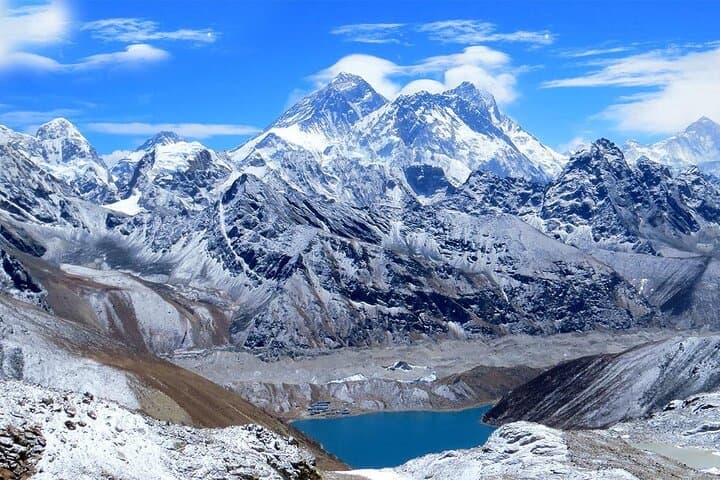 Island Peak Climbing: A Practical Guide to Summiting Imja Tse in the Everest Region photo 5