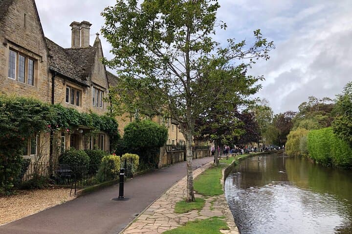 Cotswolds Shore Excursion from Southampton — Private Day Tour to Villages, Hills & Heritage photo 2