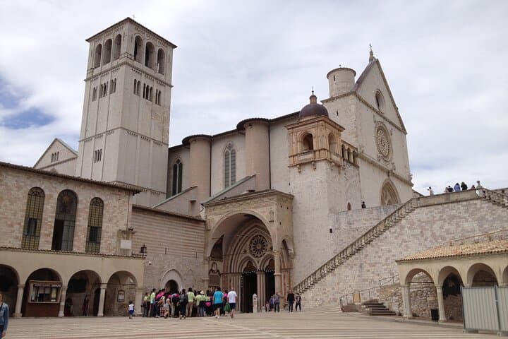 Assisi Private Tour and Mount Subasio ATV Quad Adventure with Lunch