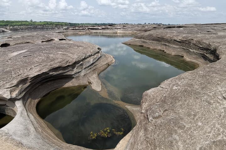 Bangkok to Ubon Ratchathani Private Tour: Khao Yai, Khmer Temples & Mekong Boat photo 4