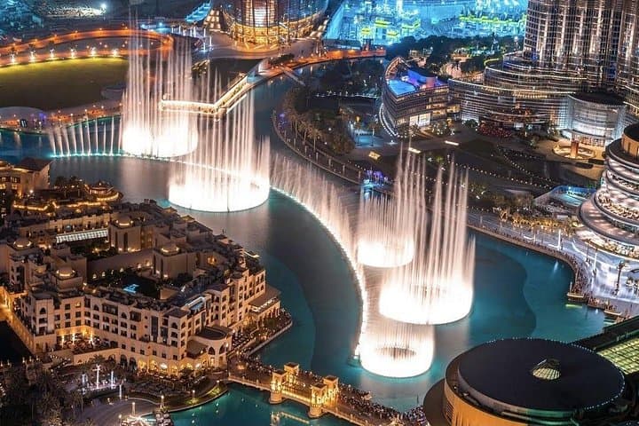 Evening Burj Khalifa 124th-Floor Ticket with Dubai Fountain Show & Private Transfer photo 4
