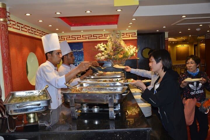 Evening Nile Dinner Cruise in Cairo: Buffet, Belly Dance & Private Hotel Transfer photo 2