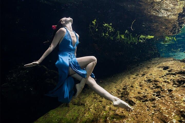 Cenote Underwater Photo Shoot — Playa del Carmen Portrait Sessions photo 6