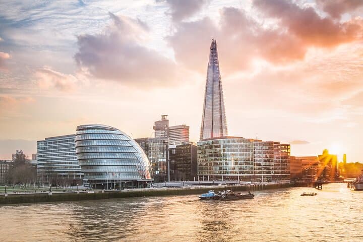 Skip-the-Line Views from The Shard & Private London Highlights Tour