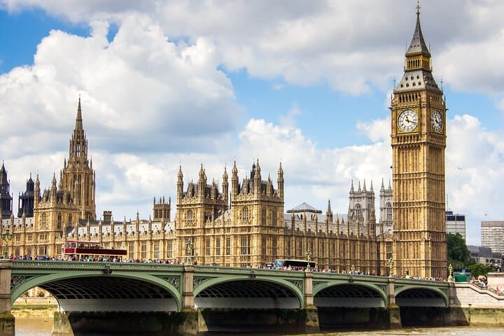Private Walking Tour: London History & Highlights — Tower to Westminster photo 6