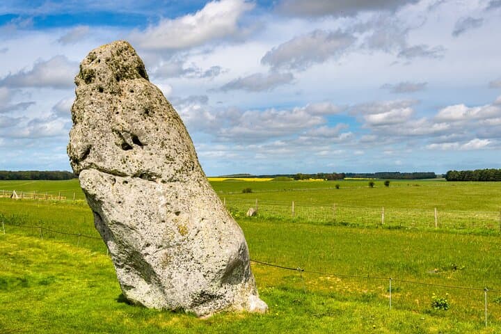 Private Stonehenge Tour from London — Skip-the-Line Car Transfer & Guide Options photo 6