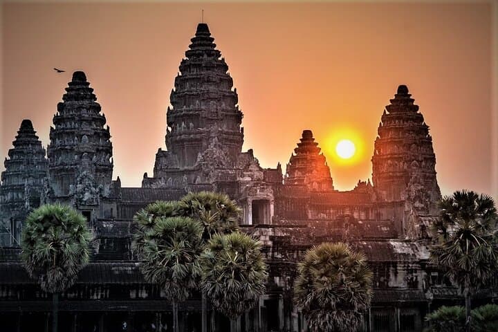 Angkor Wat Sunrise & Highlights: Private Full-Day Temple Tour from Siem Reap photo 2