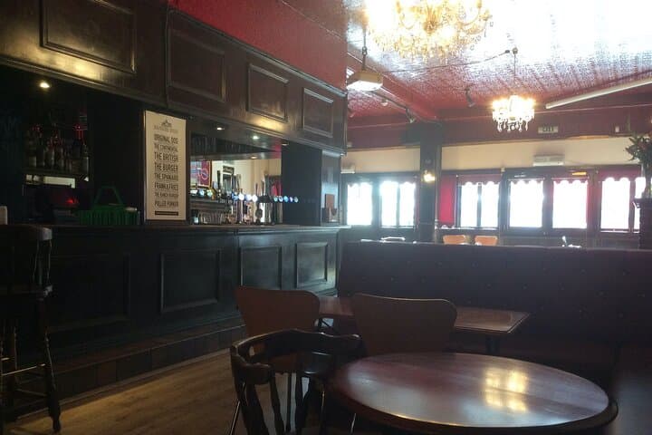 Private Whitechapel and East End Historic Pub Walking Tour photo 2