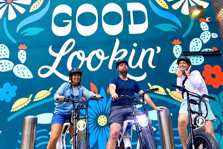 Austin Good Vibes E‑Bike Tour — 2‑Hour Ride Through Murals, Music & Food photo 3