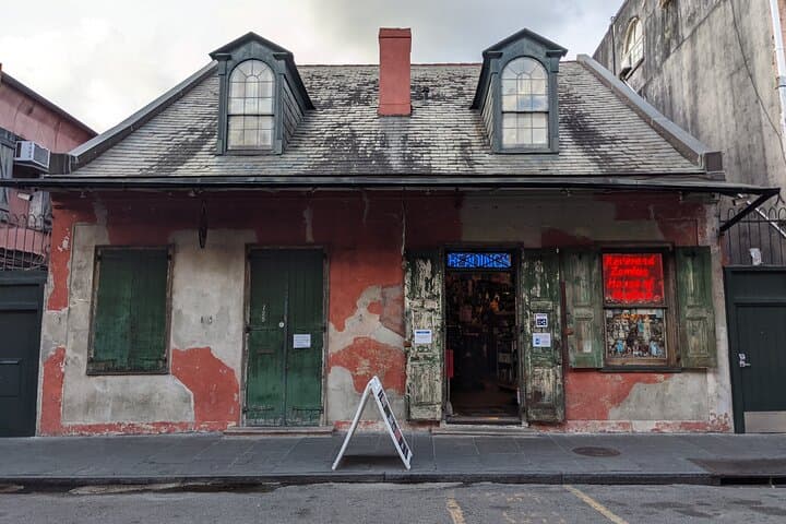 Self-Guided GPS Walking Tour of the Historic French Quarter, New Orleans