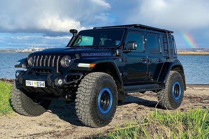 Super-Jeep Highlights of Iceland: Langjökull, Lava Caves & Hraunfossar in a Day photo 1
