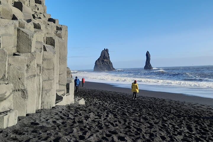 Private South Coast Tour from Reykjavik: Seljalandsfoss, Skógafoss & Reynisfjara