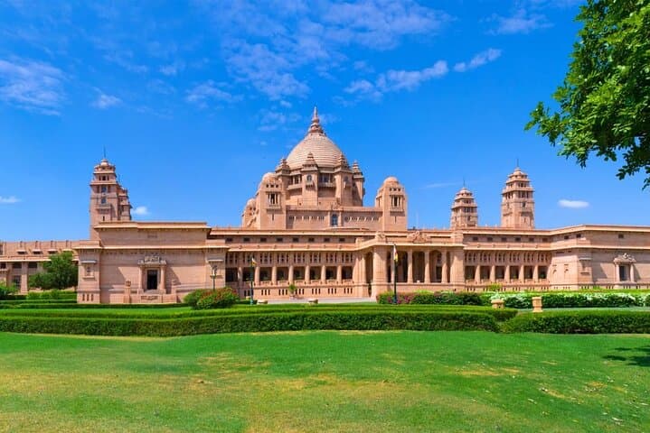 Rajasthan in Five Days: Jaipur to Jaisalmer Desert, Forts & Lakes photo 3