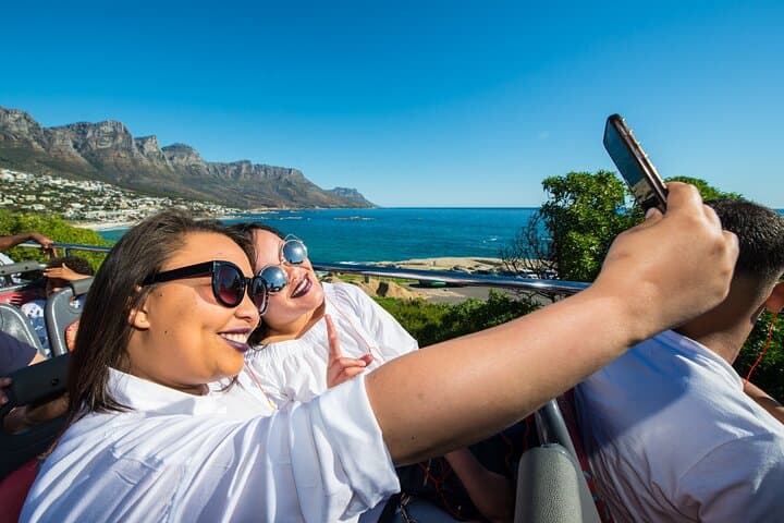 Cape Town Hop-On Hop-Off City Tour — V&A Waterfront Cruise & Table Mountain Access photo 4