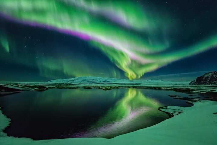 Private Northern Lights Tour: Reykjavik Aurora Chase photo 5