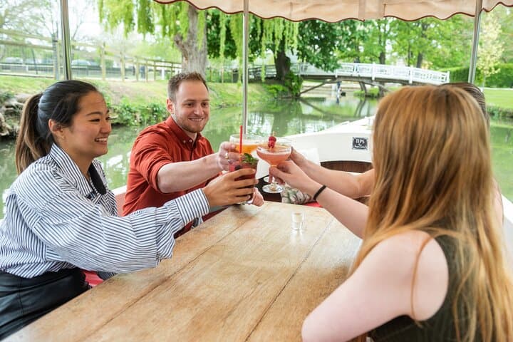 Oxford Sundowner Cruise: Evening Cocktail Boat on the Thames