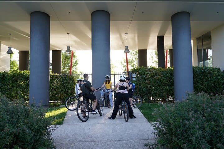 Hidden Milan by Mountain Bike: Three-Parks Ride with Lake Picnic photo 3