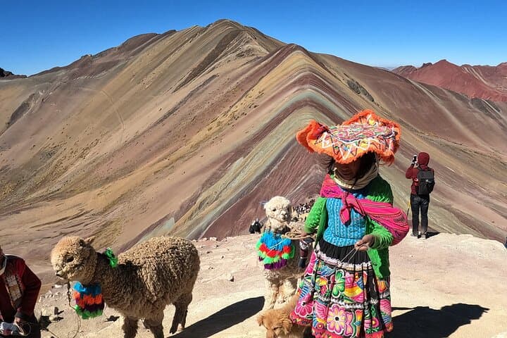 One-Day Vinicunca Rainbow Mountain Trek from Cusco — What to Expect & How to Prepare photo 3