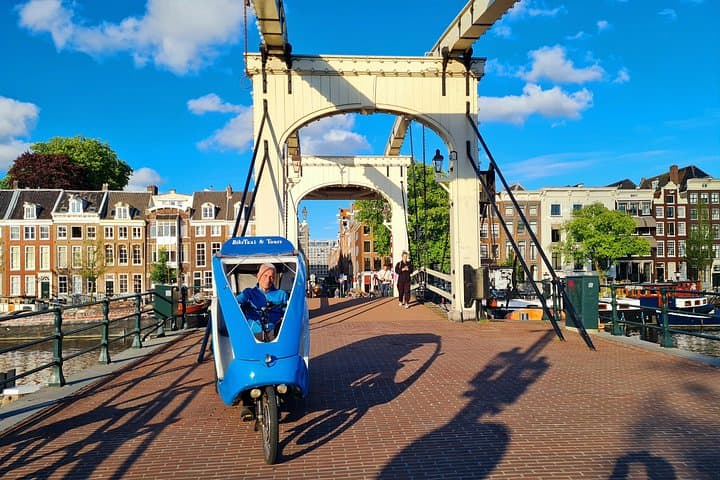 Amsterdam Pedicab City Tour — 2-Hour Canal & Historic City Highlights photo 2
