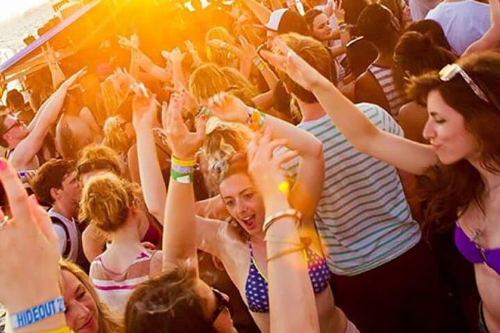 Lisbon Boat Party: Sunset DJ Cruise on the Tagus