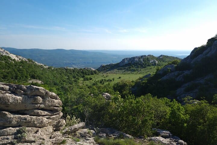 Velebit 4x4 Safari to Tulove Grede: Off‑Road Velebit & Mamet Cave Hike photo 2