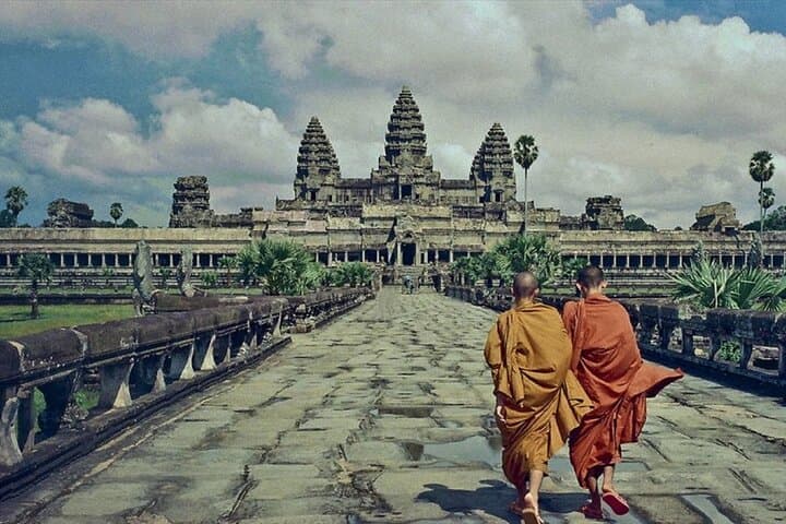 Full-Day Private Angkor Temples Tour — Siem Reap Sightseeing & Angkor Wat photo 2