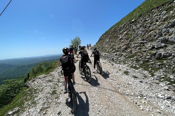 Monte Nerone Half-Day Private Guided Tour with Summit Brunch