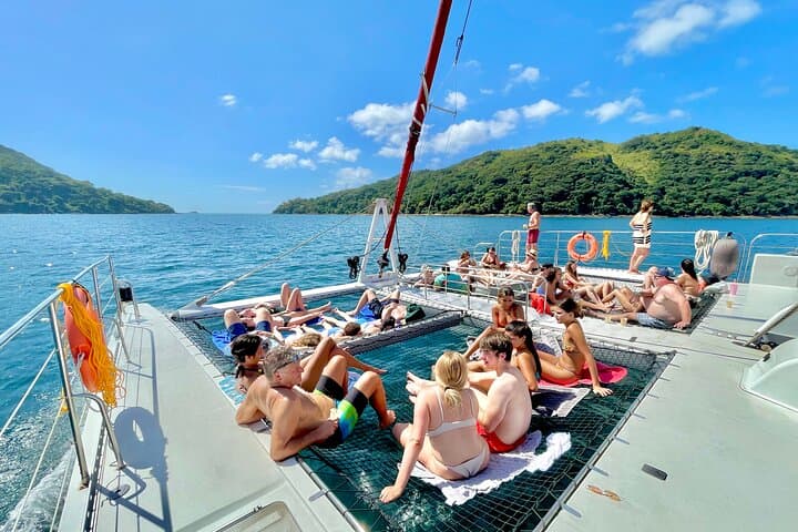 All-Inclusive Taboga Island Catamaran Tour from Panama City