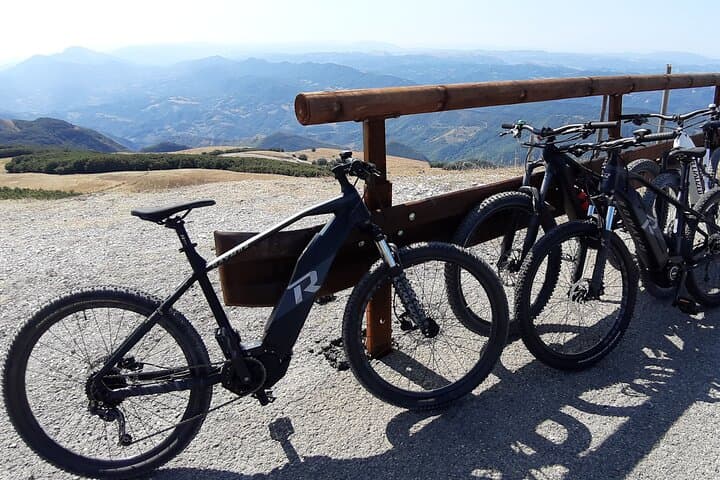 Monte Nerone Half-Day Private Guided Tour with Summit Brunch photo 3