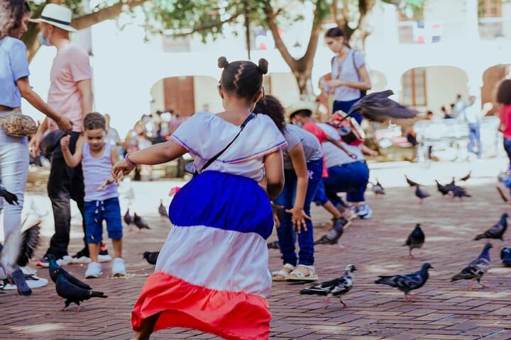Explore Santo Domingo's Colonial Zone: Full-Day Tour from Punta Cana with Lunch photo 4
