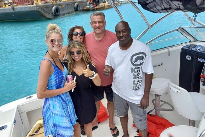 Snorkel with Sea Turtles and Beach Day on Rose Island – Nassau Boat Charter photo 4