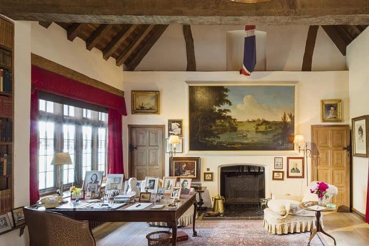 Chartwell & Biggin Hill: Battle of Britain Day Tour with Heritage Hangar Option photo 4