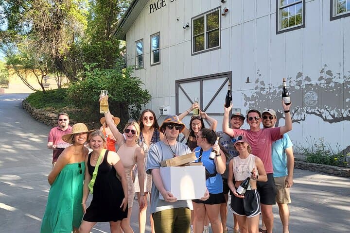 Private Sedona Wine and Brewery Tour: Page Springs Vineyards & Alcantara photo 3