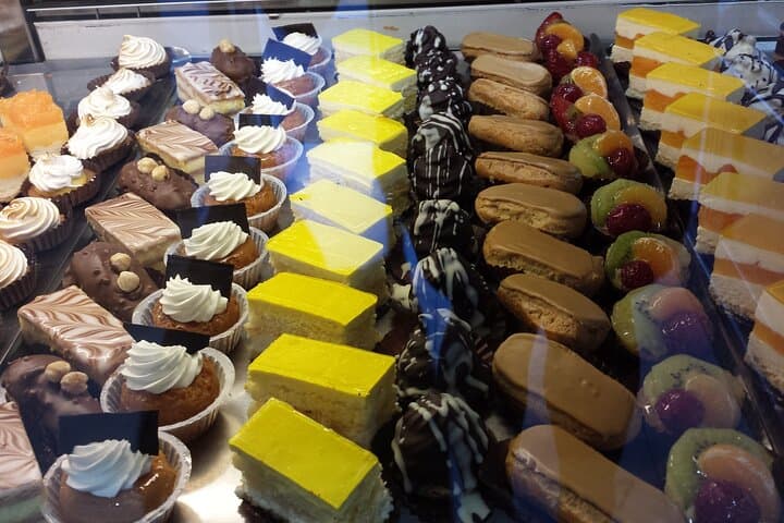 French Riviera Food & Wine Day Trip from Nice: Vence, Countryside Winery & Village Picnic photo 3