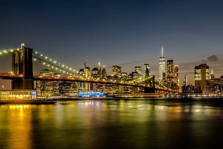 Sunset Harbor Cruise: NYC Skyline, Statue of Liberty & Brooklyn Bridge Lights photo 2