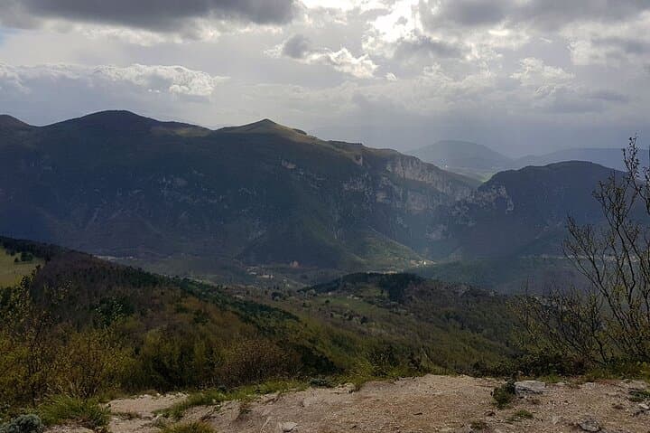 Castelletta to Grottafucile: 10km Guided Hike on Mount Revellone photo 2