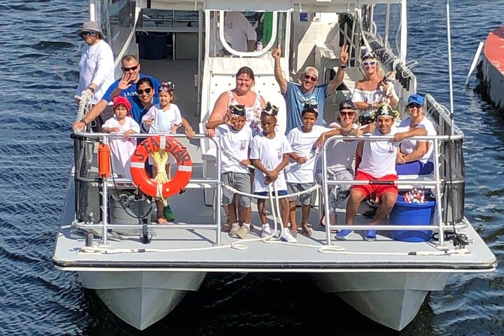 Key Largo Sunset Cruise: Florida Bay Dolphin & Manatee Evening Boat Tour photo 4
