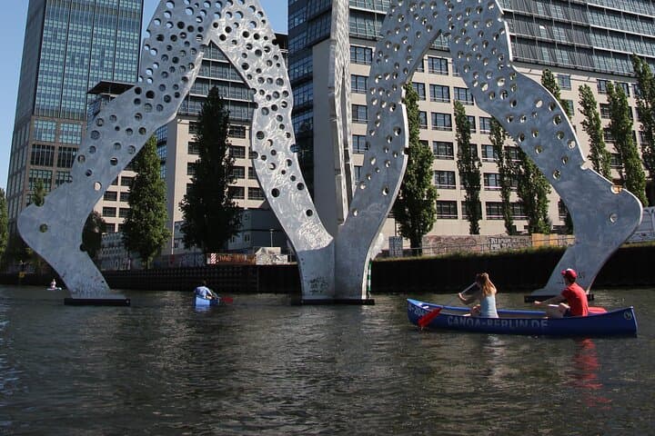 Canoe Berlin: Paddle the Landwehr Canal and Spree in 2 Hours photo 6