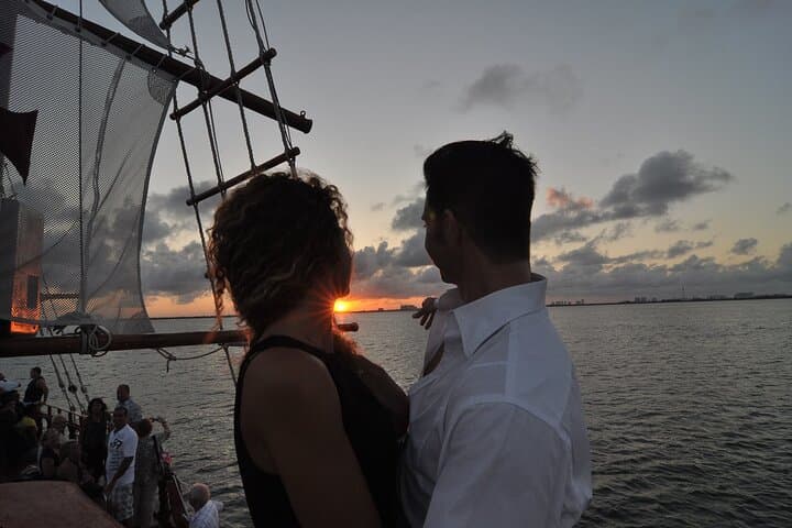 Sunset Lobster Dinner on a Classic Galleon in Cancun's Lagoon photo 4