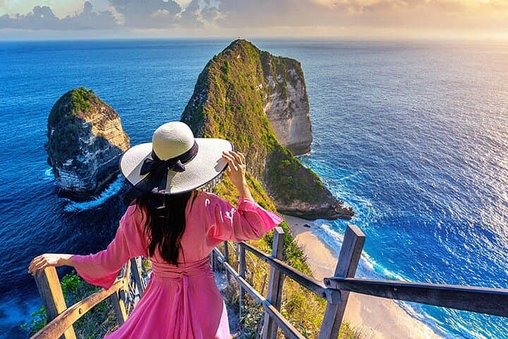 Nusa Penida Private Day Tour: Kelingking, Broken Beach & Crystal Bay Guide photo 6