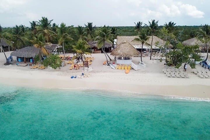 Full-Day Catalina Island Catamaran: Snorkel & Altos de Chavon from Punta Cana photo 2