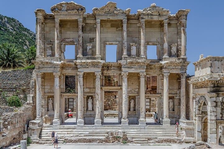 Istanbul to Cappadocia and Ephesus 4-day cultural tour with hot air balloon photo 2