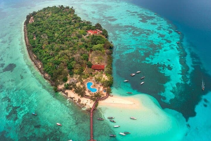 Zanzibar Full-Day Combo: Prison Island, Kuza Cave & Blue Lagoon Snorkel photo 2