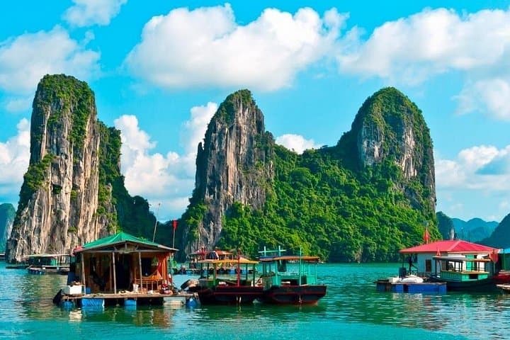 Halong Bay Day Cruise: Kayaking, Caves & Titov Island from Hanoi photo 2